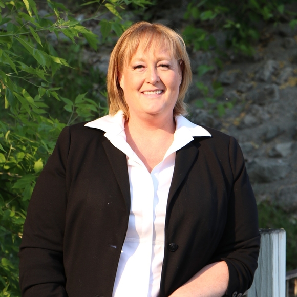 Meet your Posher, Kelly - Picture 1 of 1